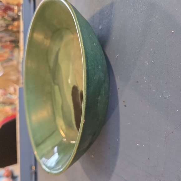 Matt Green Ceramic Hand Thrown Exotic Signed Bowl - Picture 2 of 7